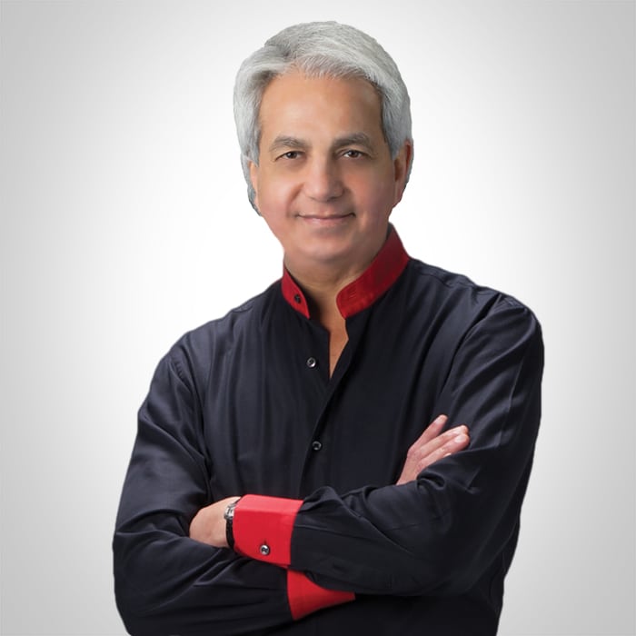 Pastor Benny Hinn Portrait - Benny Hinn Ministries