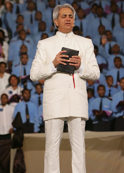 Pastor Benny Hinn teaching in Fiji