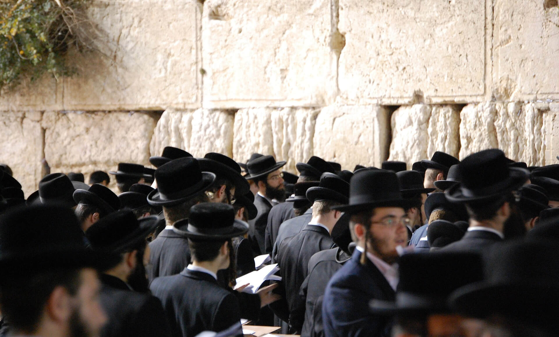Rabbis at Wailing Wall-enewsletter-Benny Hinn Ministries