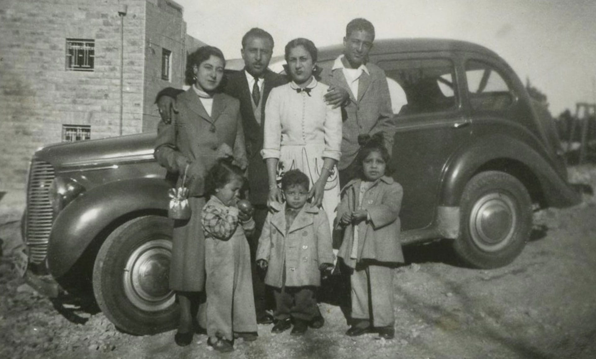 Old Hinn Family Photo