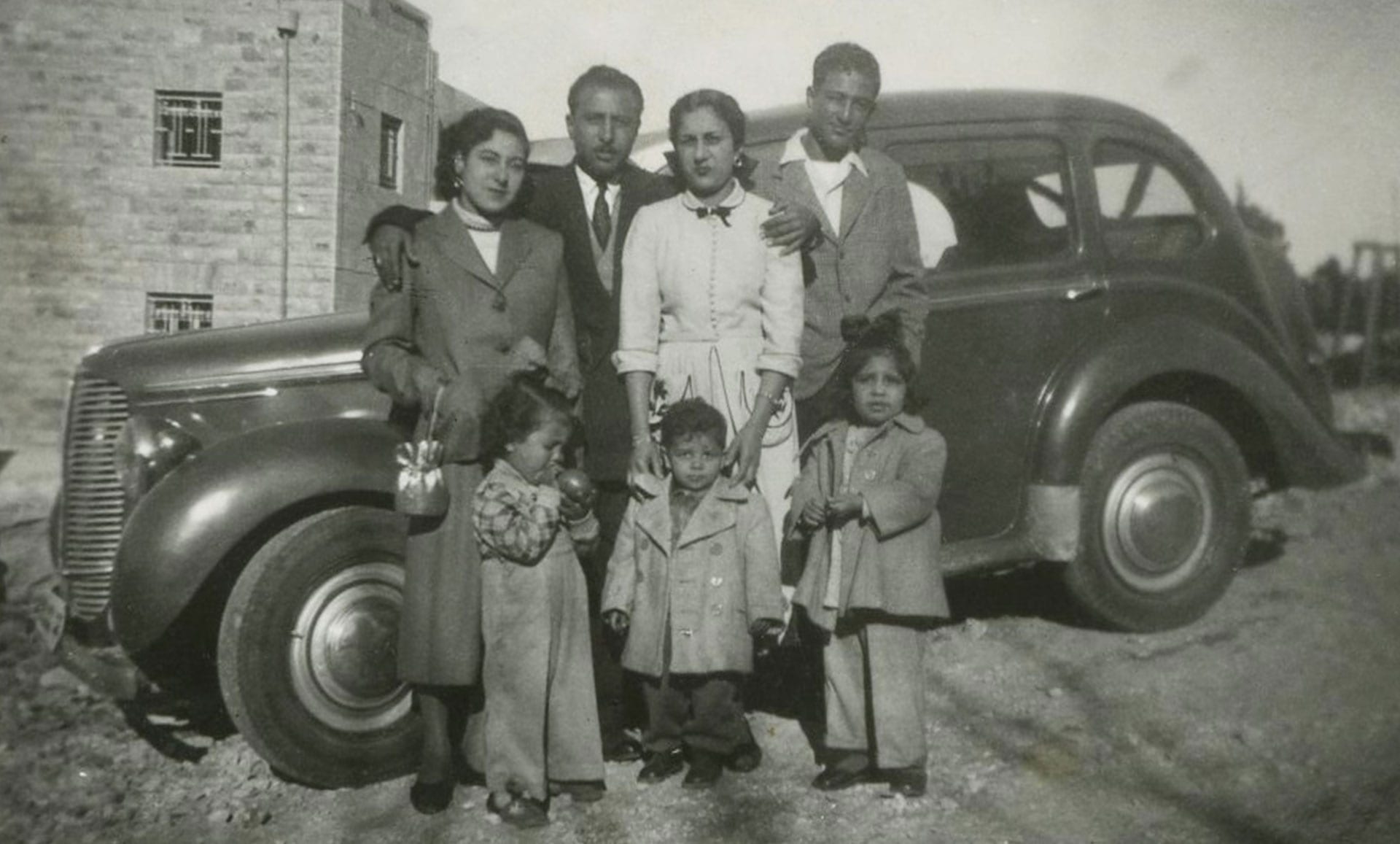 Old Hinn Family Photo – enewsletter – Benny Hinn Ministries Old Hinn Family Photo