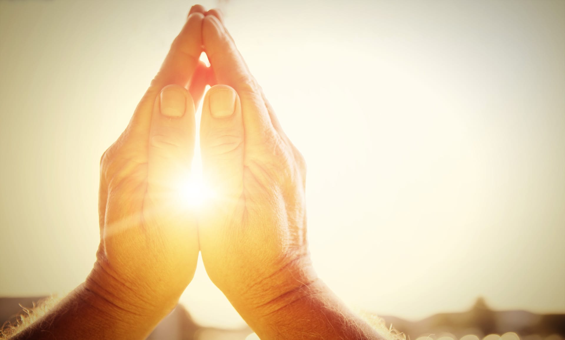 Praise Reports - Navigation - Benny Hinn Ministries